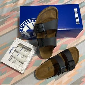 Like New Birkenstock Arizona style Black Sandals & Care Kit size 38 (8)